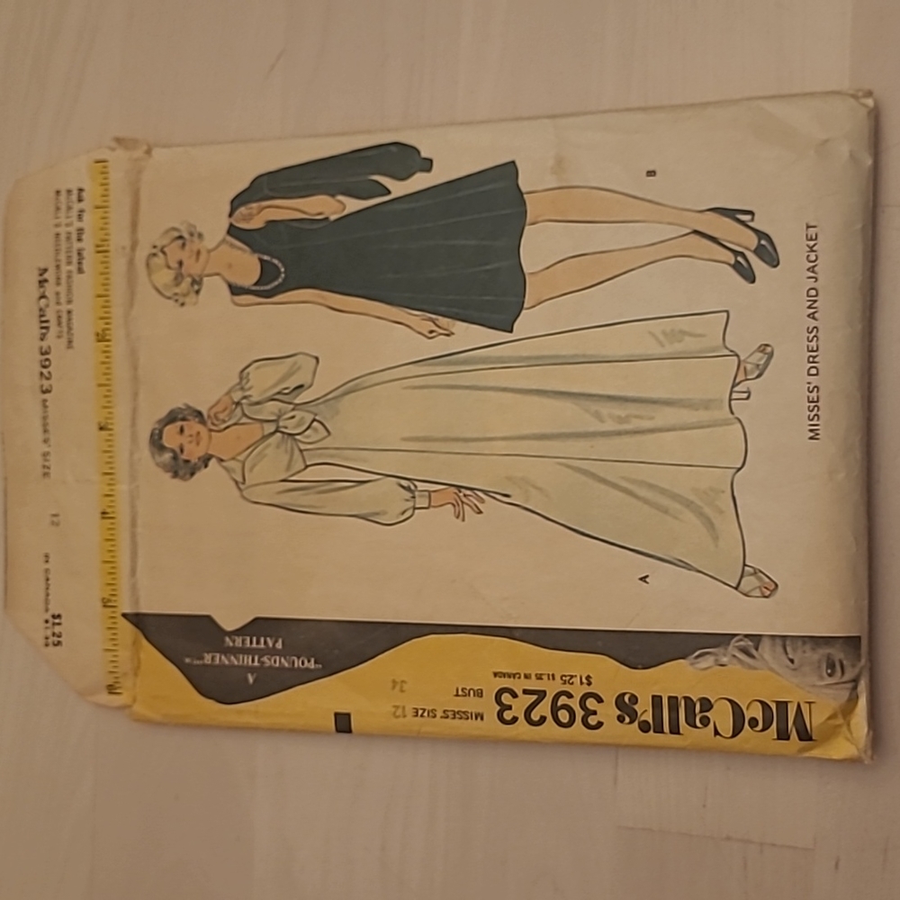 1973 McCalls 3923 " Pounds Thinner Pattern" Misses Dresses and Jacket